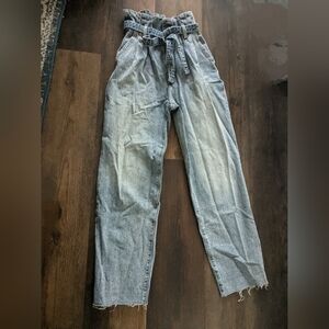 Abercrombie & Fitch mom jean size 0 size 25 with tie waist